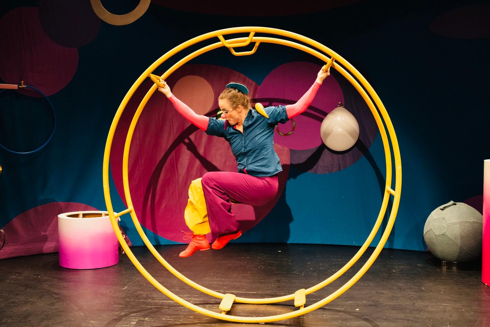 c63afff6-4d46-4987-9887-540dd01b476d